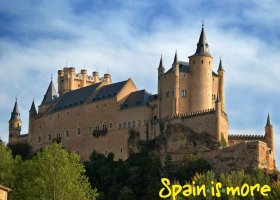 3 Noches en Madrid y 3 Noches en Paradores de ciudades UNESCO - Historia y tesoros ocultos esperan
