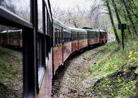 Del Al Andalus al Transcantábrico: los mejores viajes en trenes de lujo por España